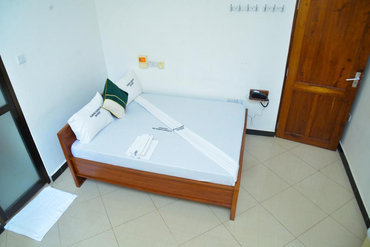 Flamingo Hotel Kinyerezi Darüsselam Dış mekan fotoğraf